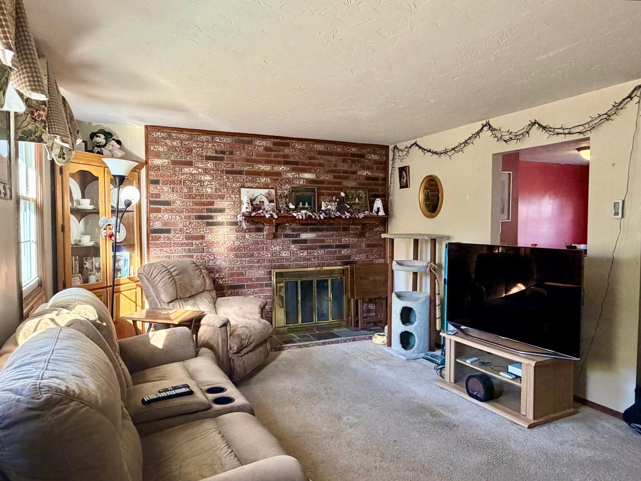 27 Tiffany Cir #27, Millbury, MA, 27 Tiffany Cir #27, Millbury, MA Photo #2