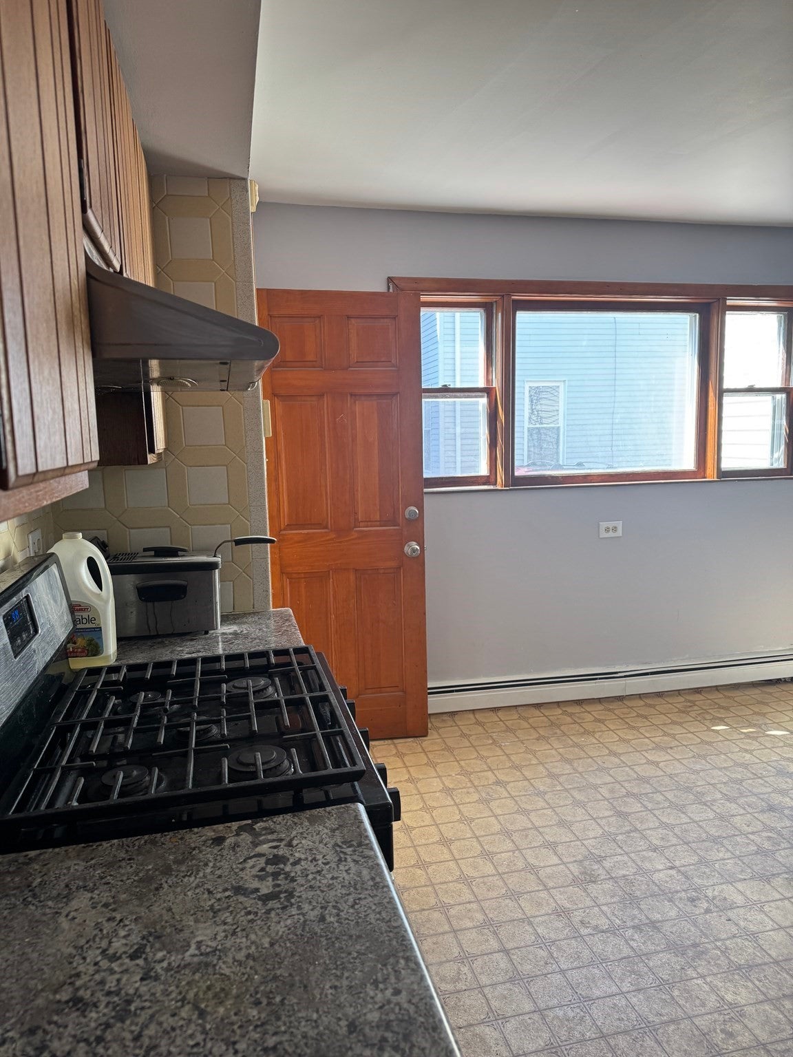 10 Folsom Ct, CT #1, Malden, MA, 10 Folsom Ct, CT #1, Malden, MA Photo #3