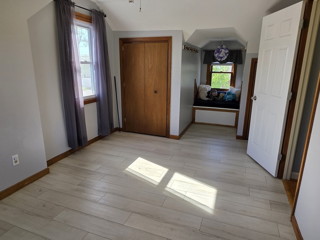 101 Frontenac Street, Chicopee, MA, 101 Frontenac Street, Chicopee, MA Photo #13