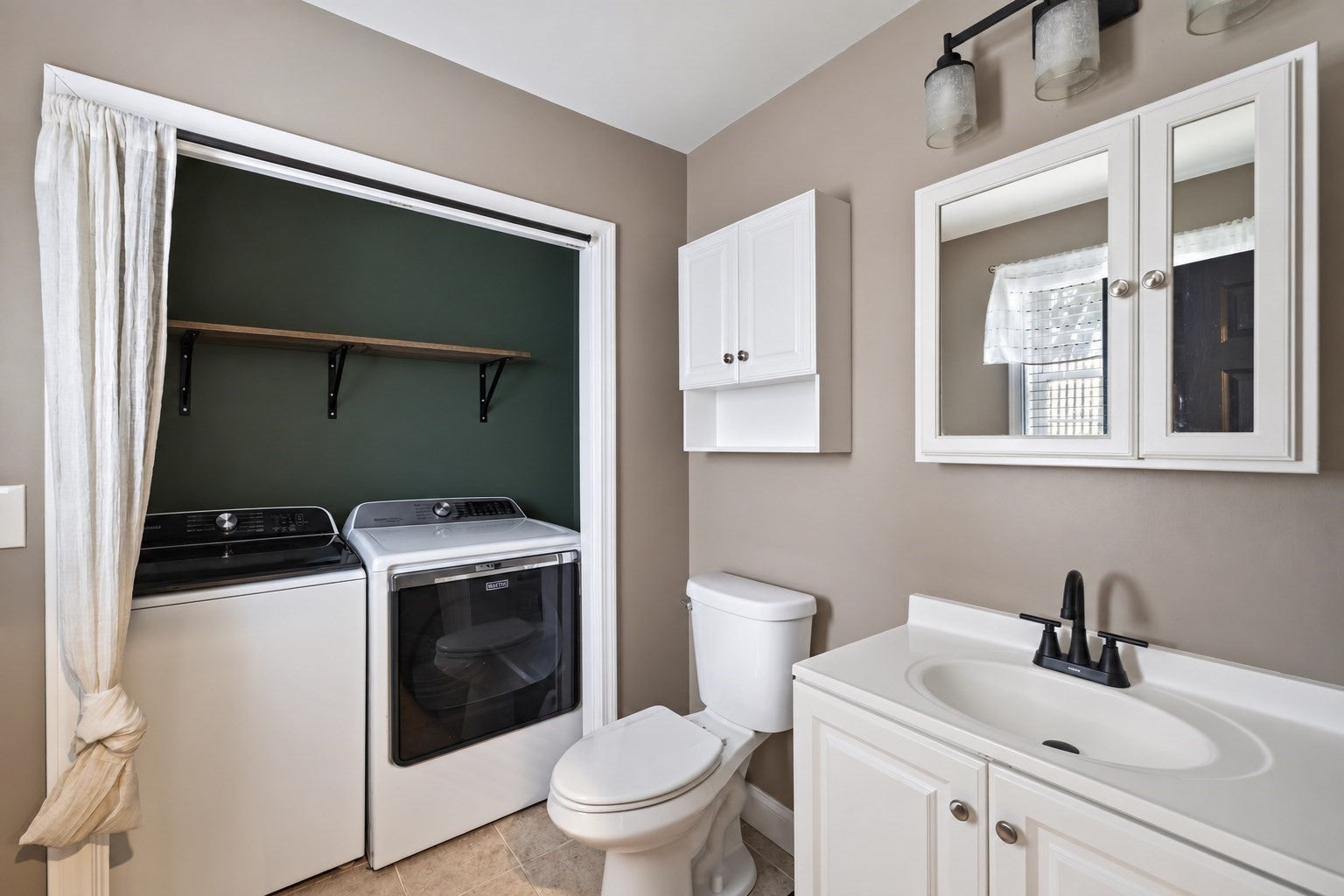 17 Montgomery St, Fall River, MA, 17 Montgomery St, Fall River, MA Photo #20
