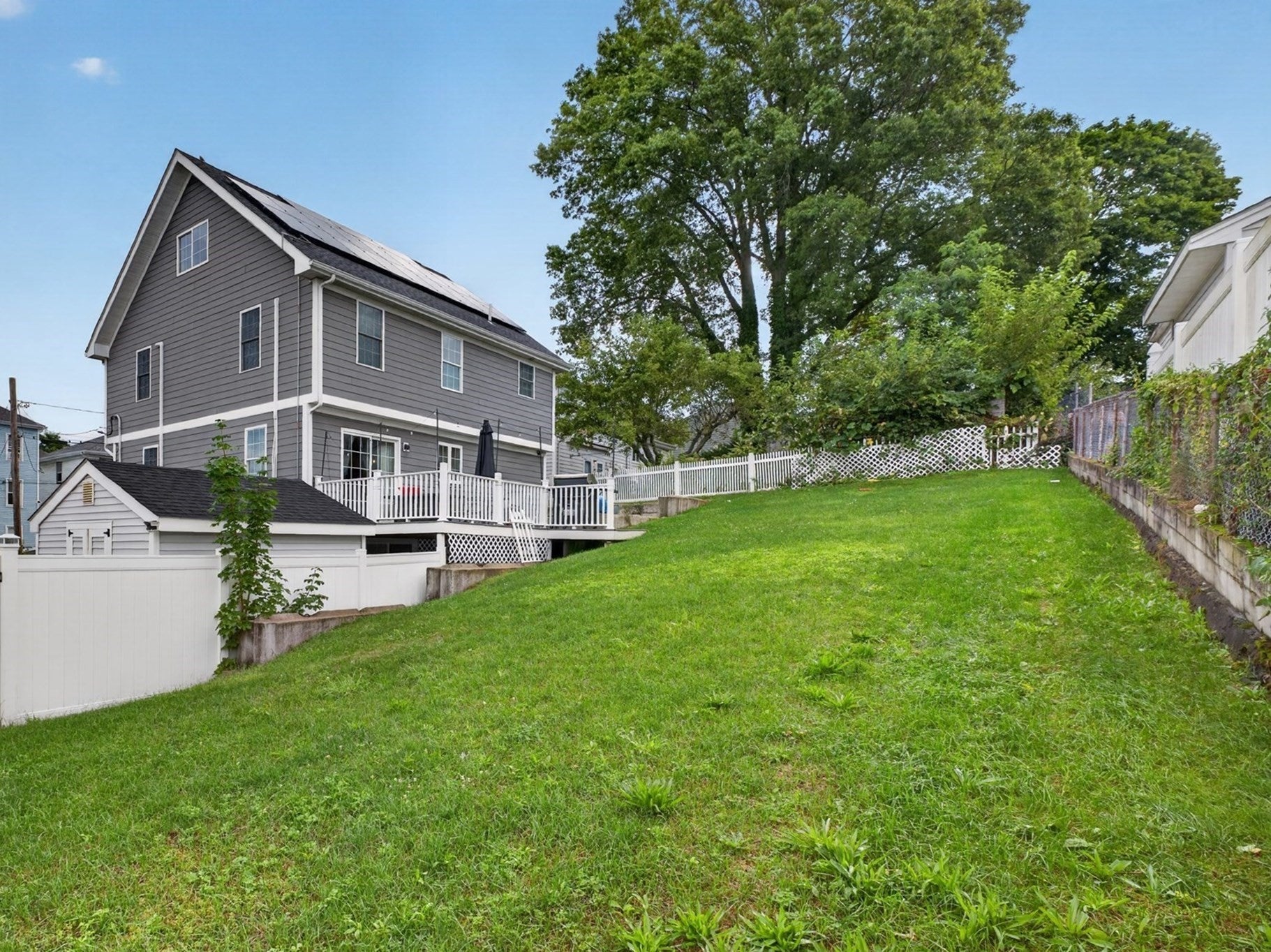 17 Montgomery St, Fall River, MA, 17 Montgomery St, Fall River, MA Photo #5