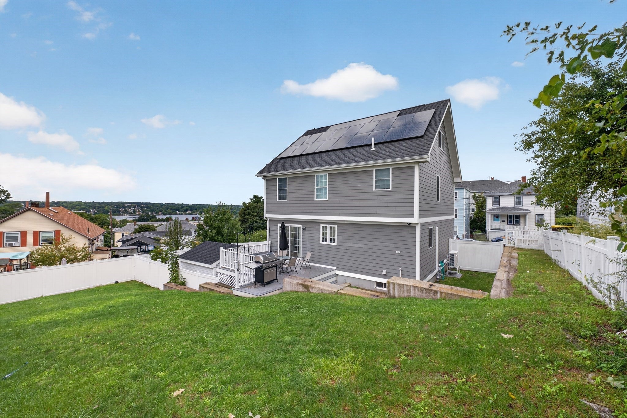 17 Montgomery St, Fall River, MA, 17 Montgomery St, Fall River, MA Photo #6