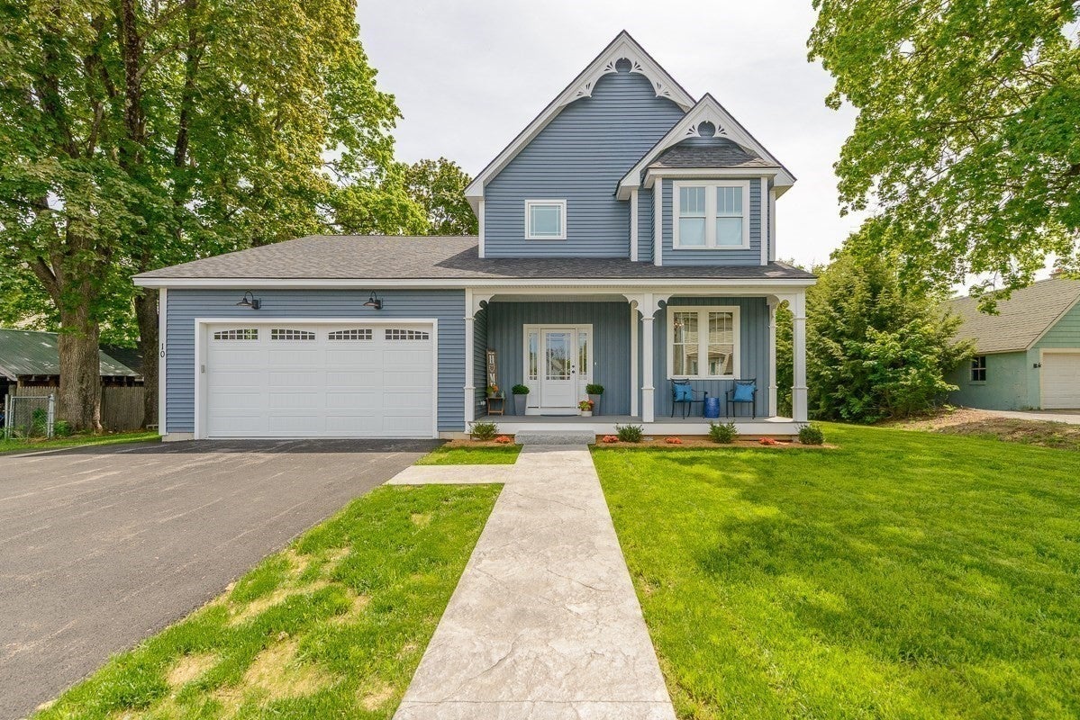 10 Pleasant St