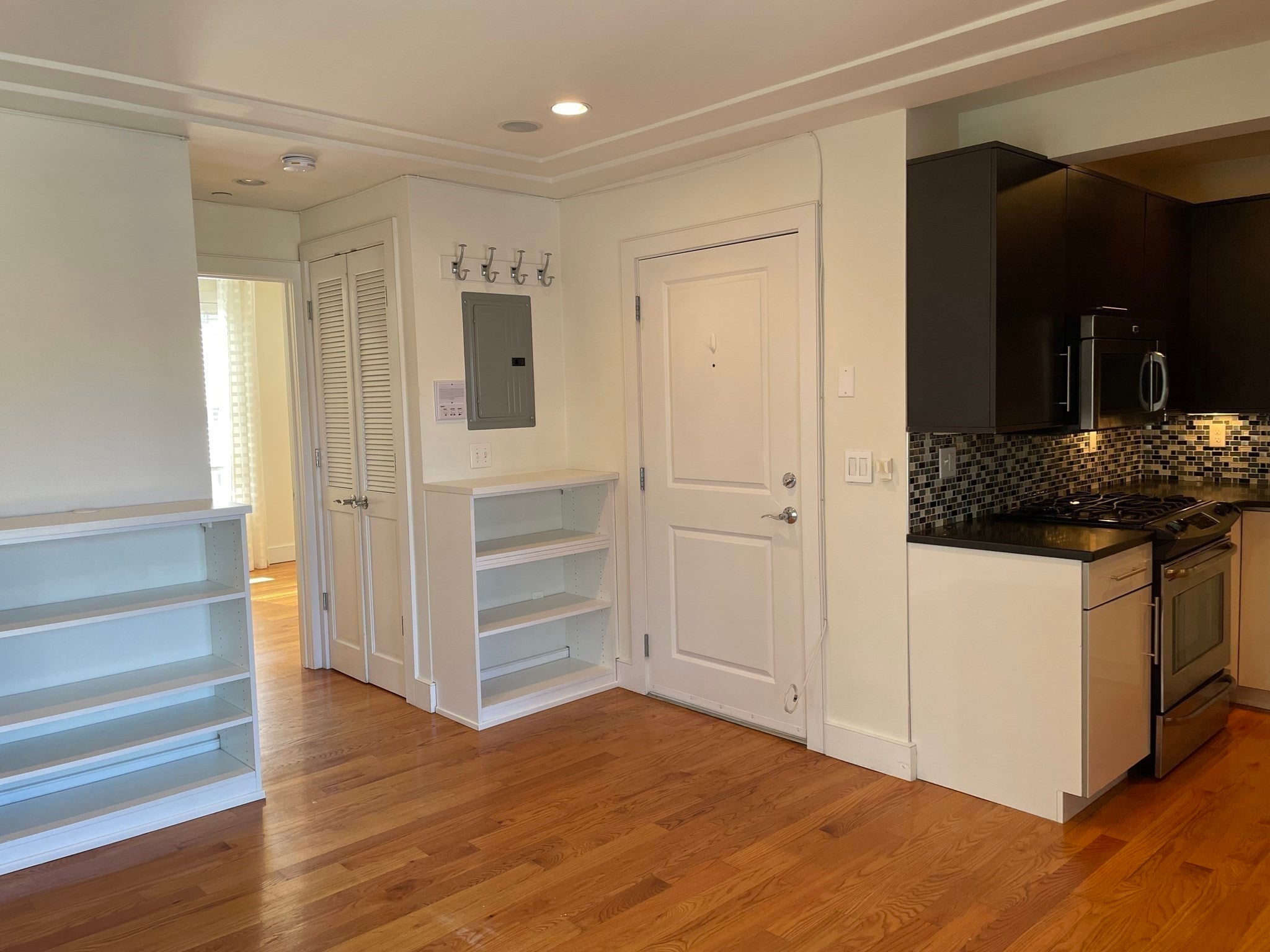 104 D St #2, Boston, MA, 104 D St #2, Boston, MA Photo #6