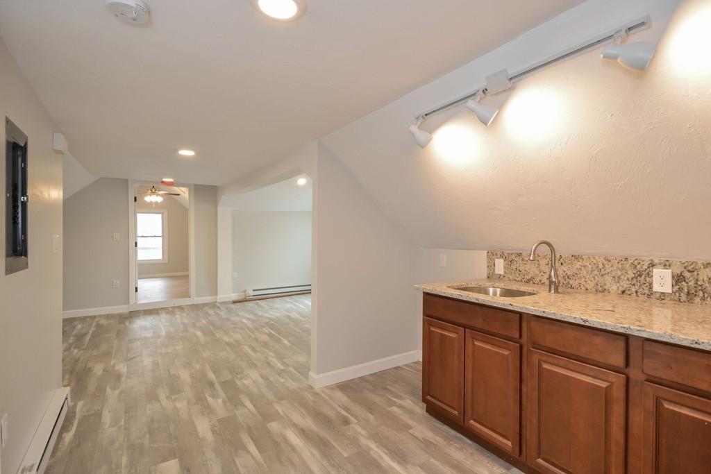 9 Cottage Court 3