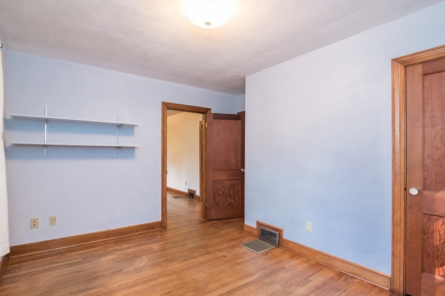 19 Moorland St, Amherst, MA, 19 Moorland St, Amherst, MA Photo #24