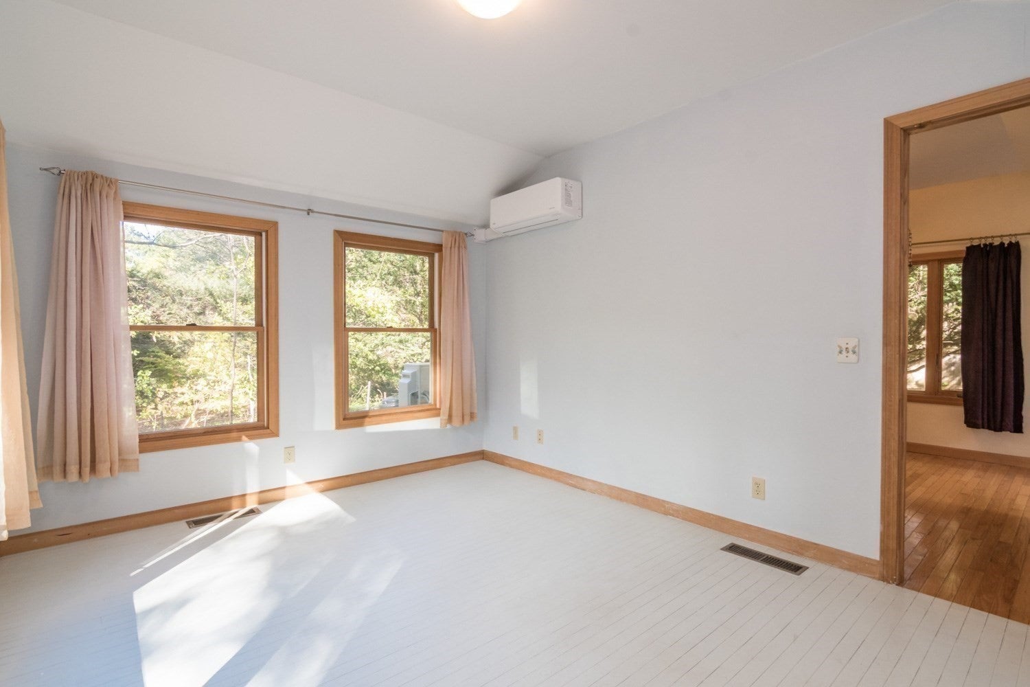 19 Moorland St, Amherst, MA, 19 Moorland St, Amherst, MA Photo #15