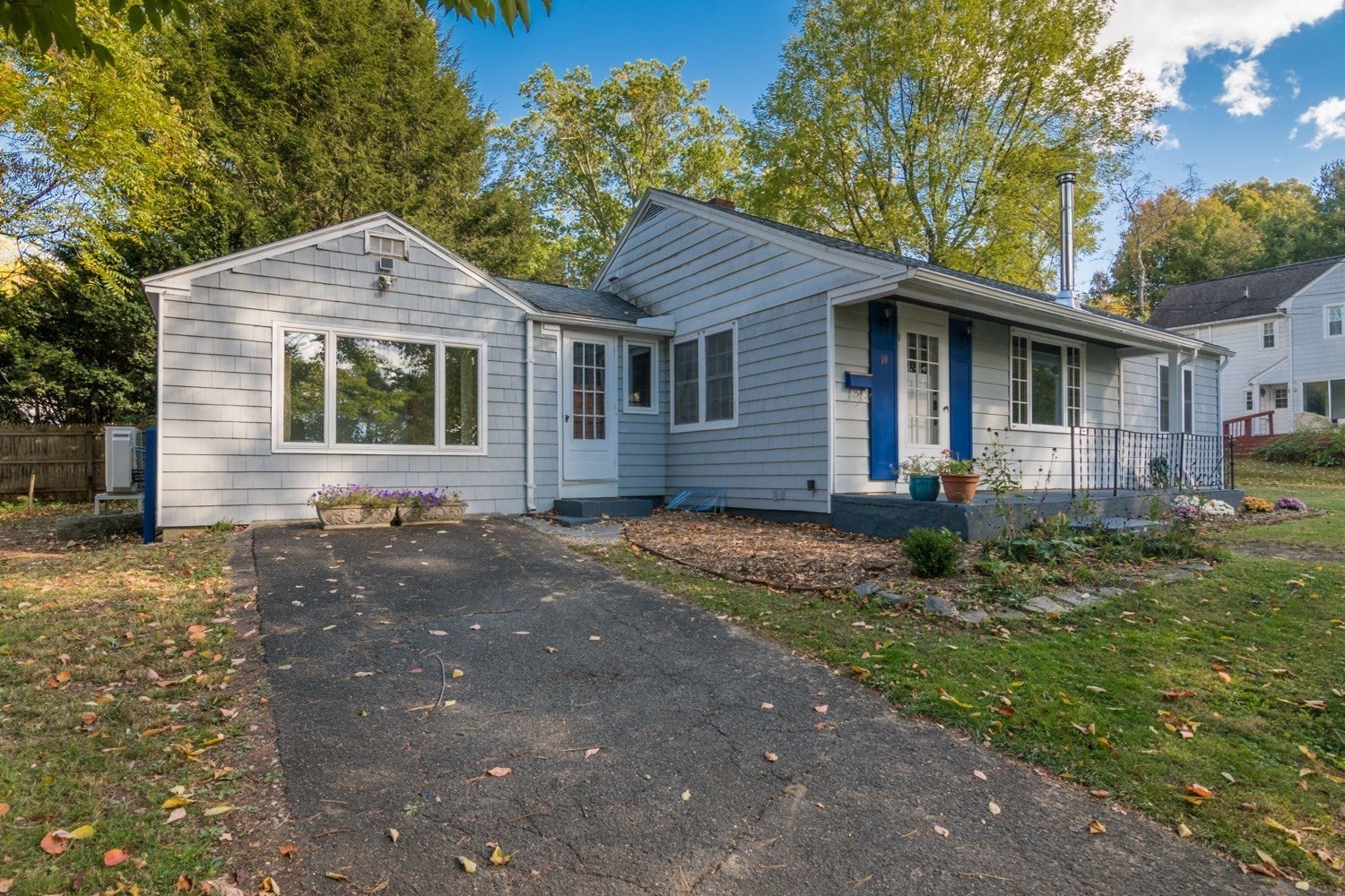19 Moorland St, Amherst, MA, 19 Moorland St, Amherst, MA Photo #2