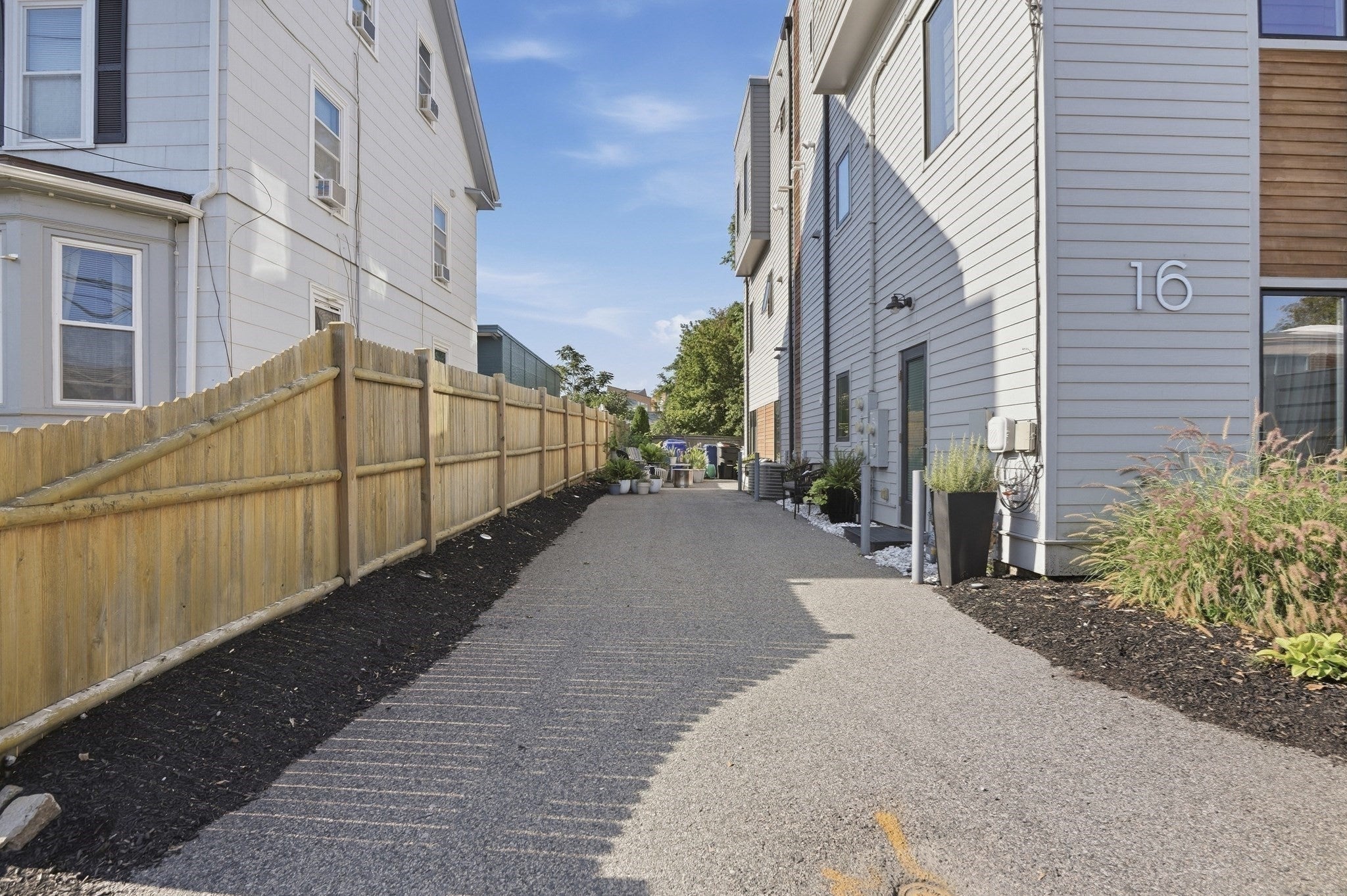 16 Ophir St #1, Boston, MA Photo #25