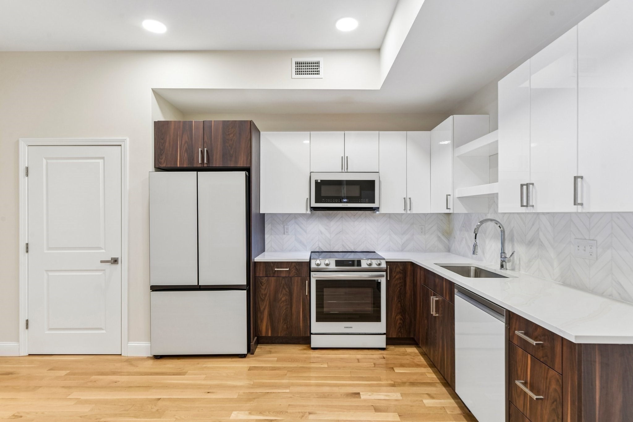 16 Taber St #203, Boston, MA, 16 Taber St #203, Boston, MA Photo #9