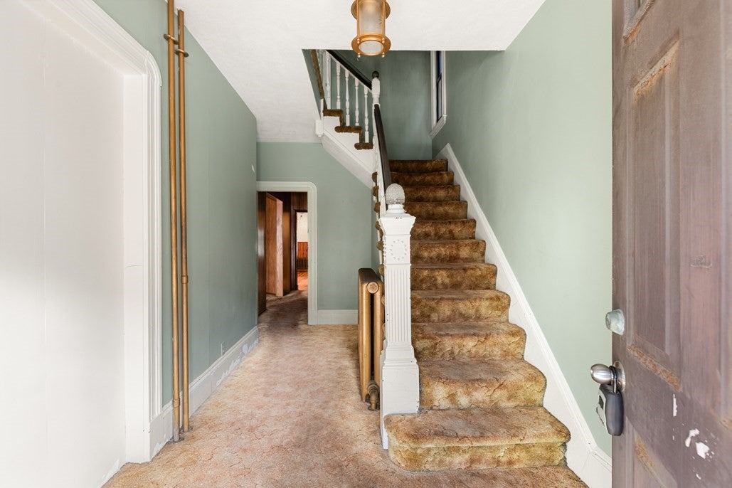 150 Falcon St, Boston, MA, 150 Falcon St, Boston, MA Photo #2