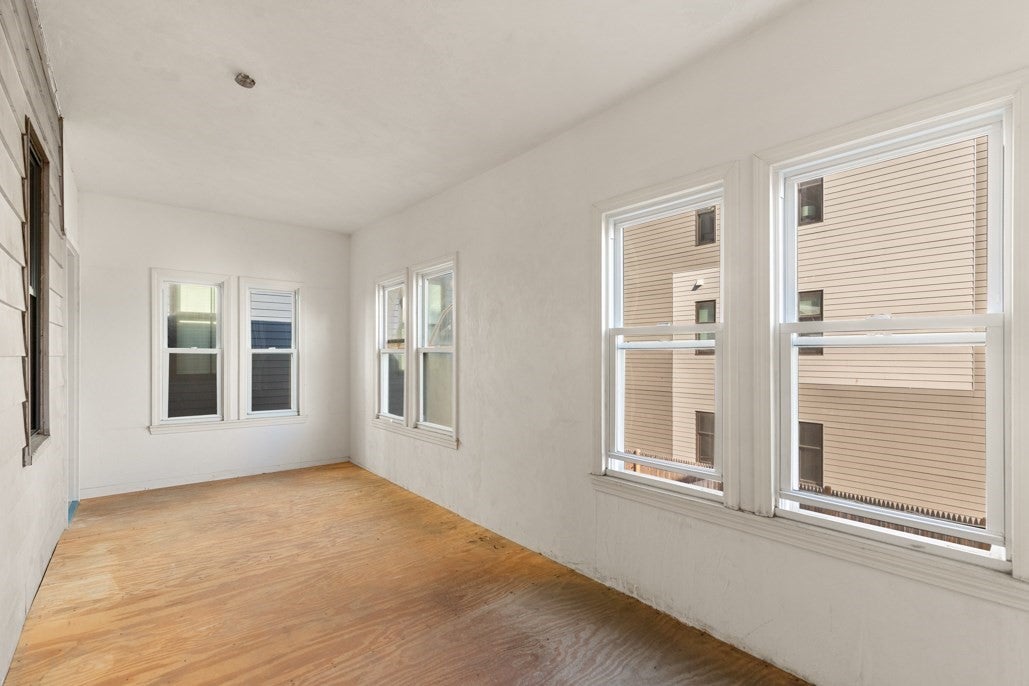 150 Falcon St, Boston, MA, 150 Falcon St, Boston, MA Photo #14