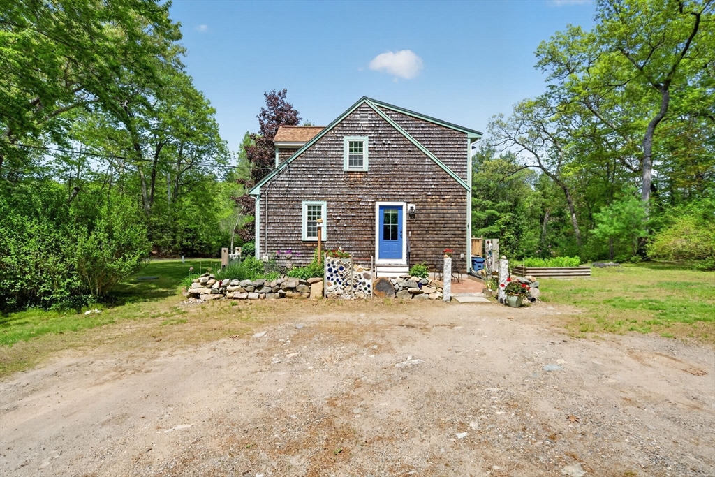 55 Lake Rd