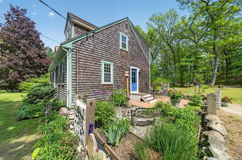55 Lake Rd