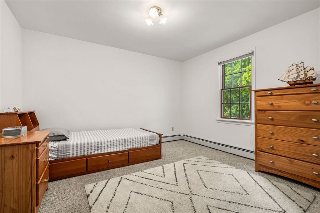 21 Chester St, Amesbury, MA, 21 Chester St, Amesbury, MA Photo #19