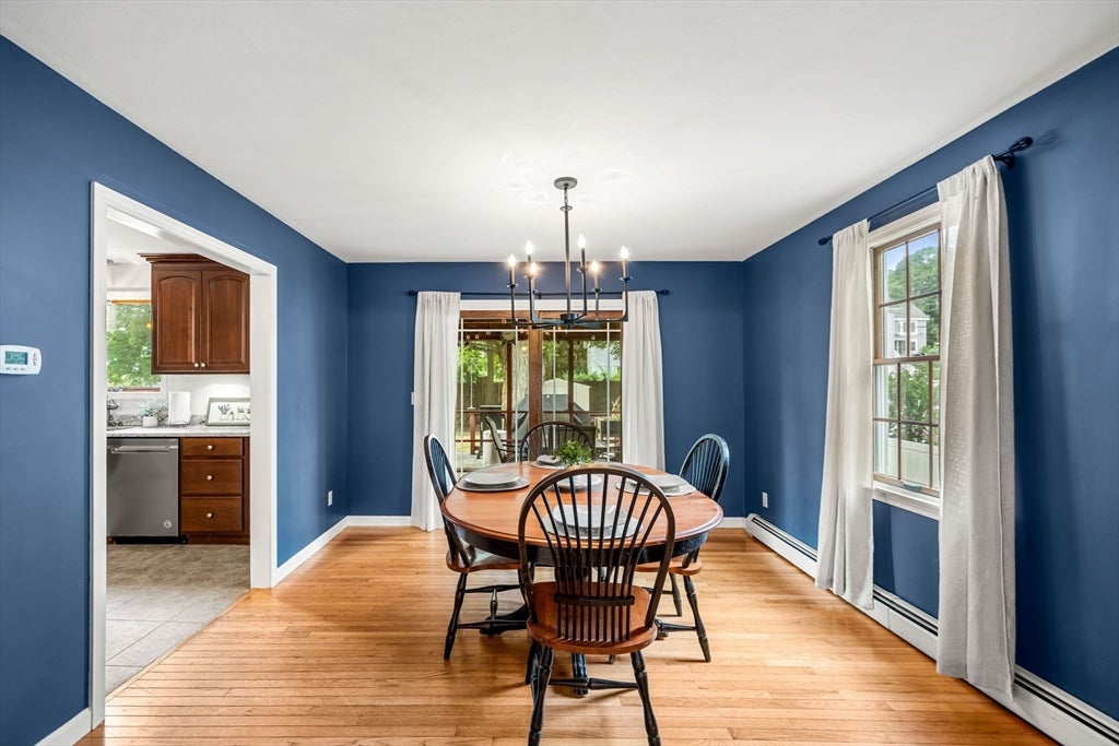 21 Chester St, Amesbury, MA, 21 Chester St, Amesbury, MA Photo #8