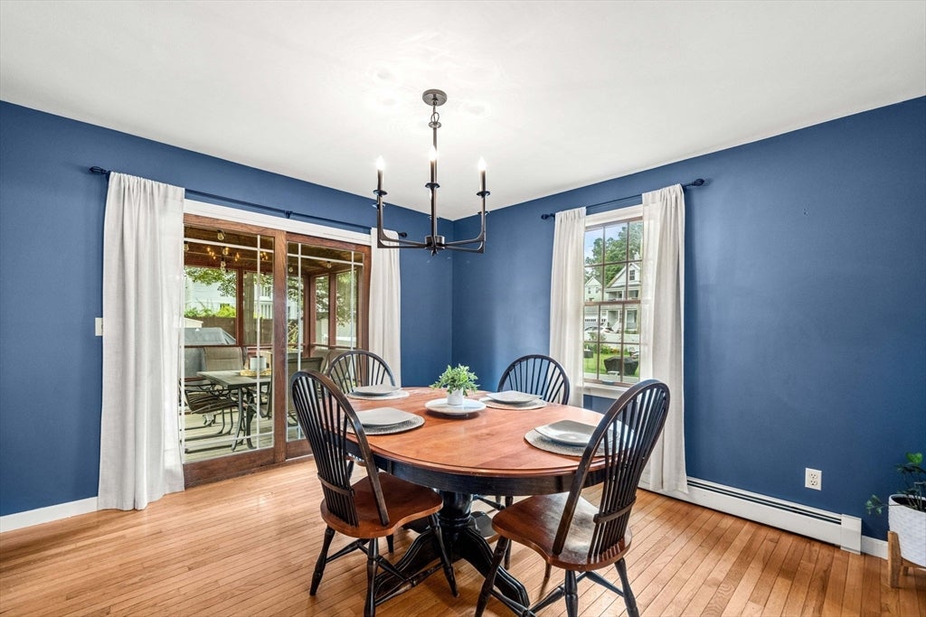 21 Chester St, Amesbury, MA, 21 Chester St, Amesbury, MA Photo #7