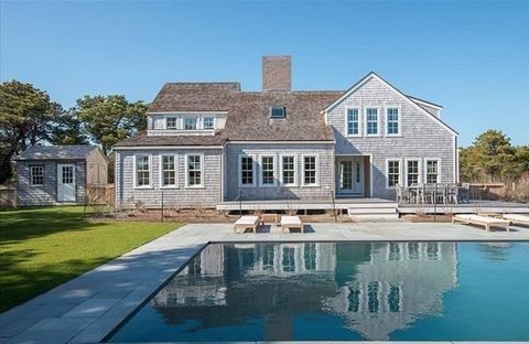 12 Pond View Drive Nantucket MA 02554