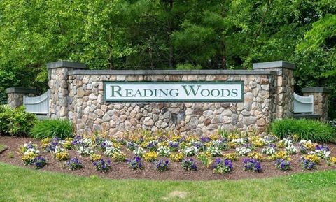 75 Augustus Ct 2003 Reading MA 01867