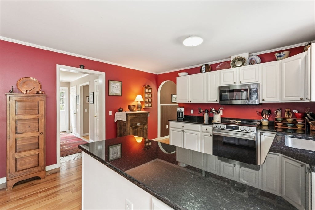 17 Phelps Ln, Goshen, MA, 17 Phelps Ln, Goshen, MA Photo #18
