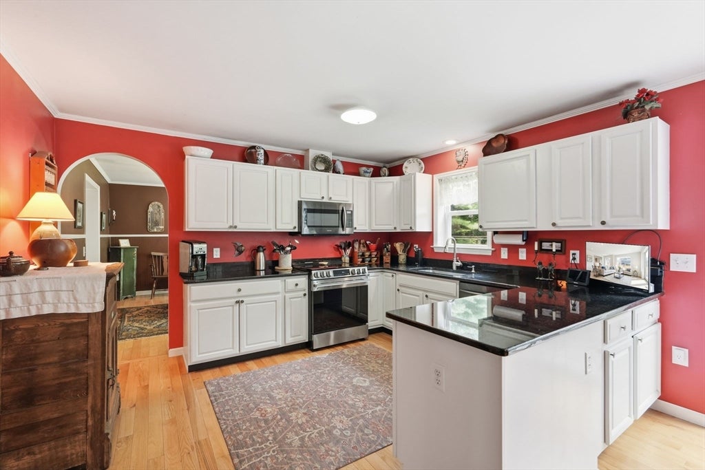17 Phelps Ln, Goshen, MA, 17 Phelps Ln, Goshen, MA Photo #17
