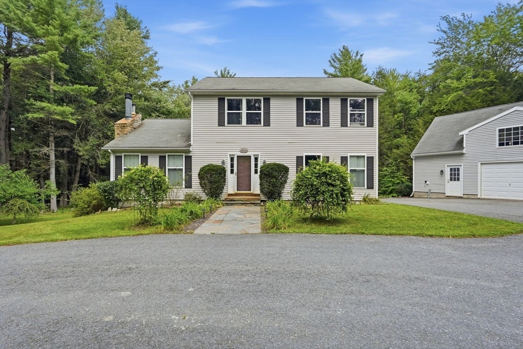 17 Phelps Ln, Goshen, MA, 17 Phelps Ln, Goshen, MA Photo #2