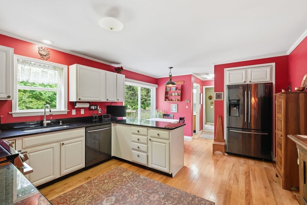 17 Phelps Ln, Goshen, MA, 17 Phelps Ln, Goshen, MA Photo #16