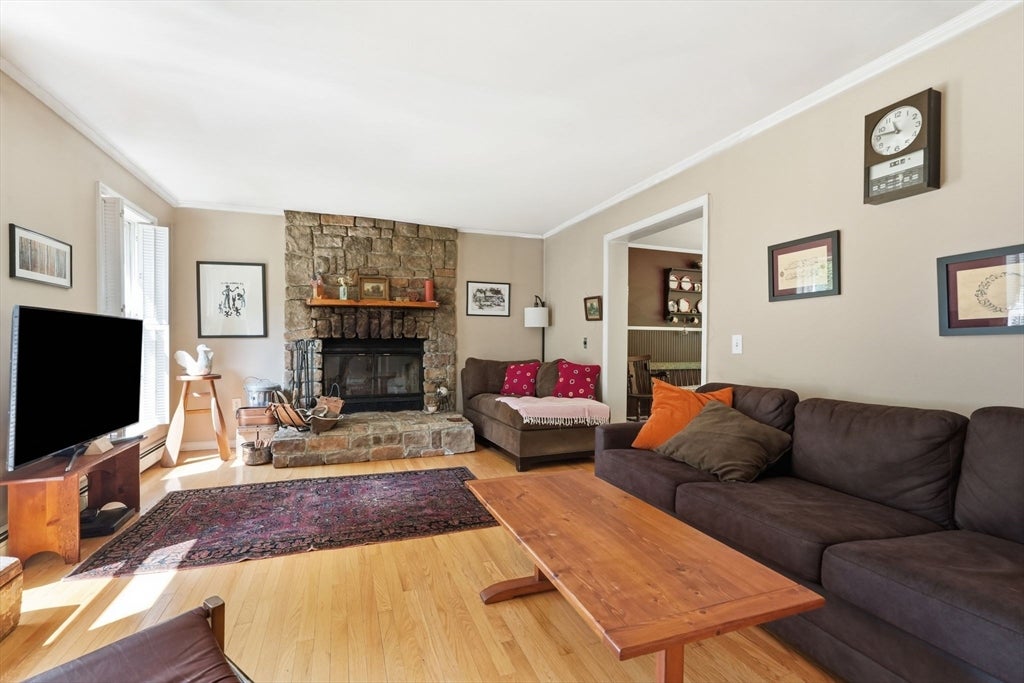 17 Phelps Ln, Goshen, MA, 17 Phelps Ln, Goshen, MA Photo #10