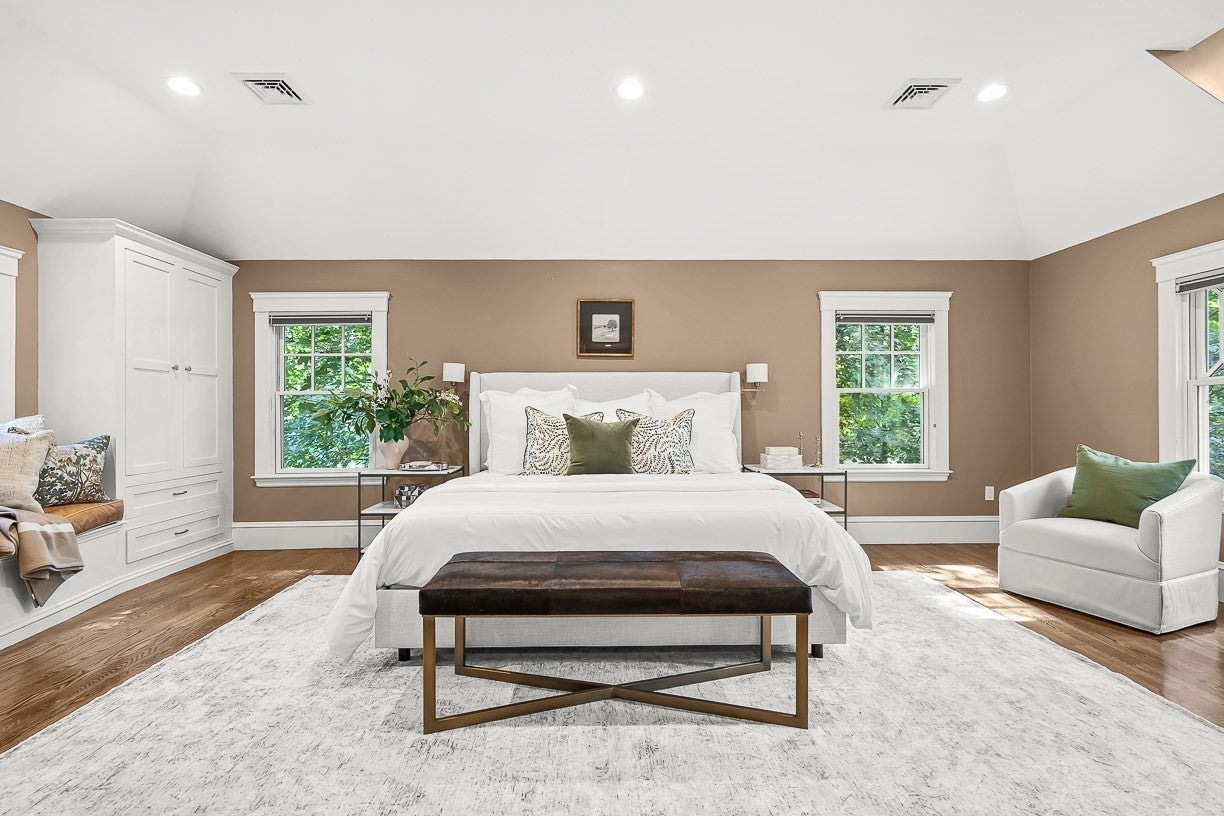 8 Tennyson Rd, Wellesley, MA Photo #21