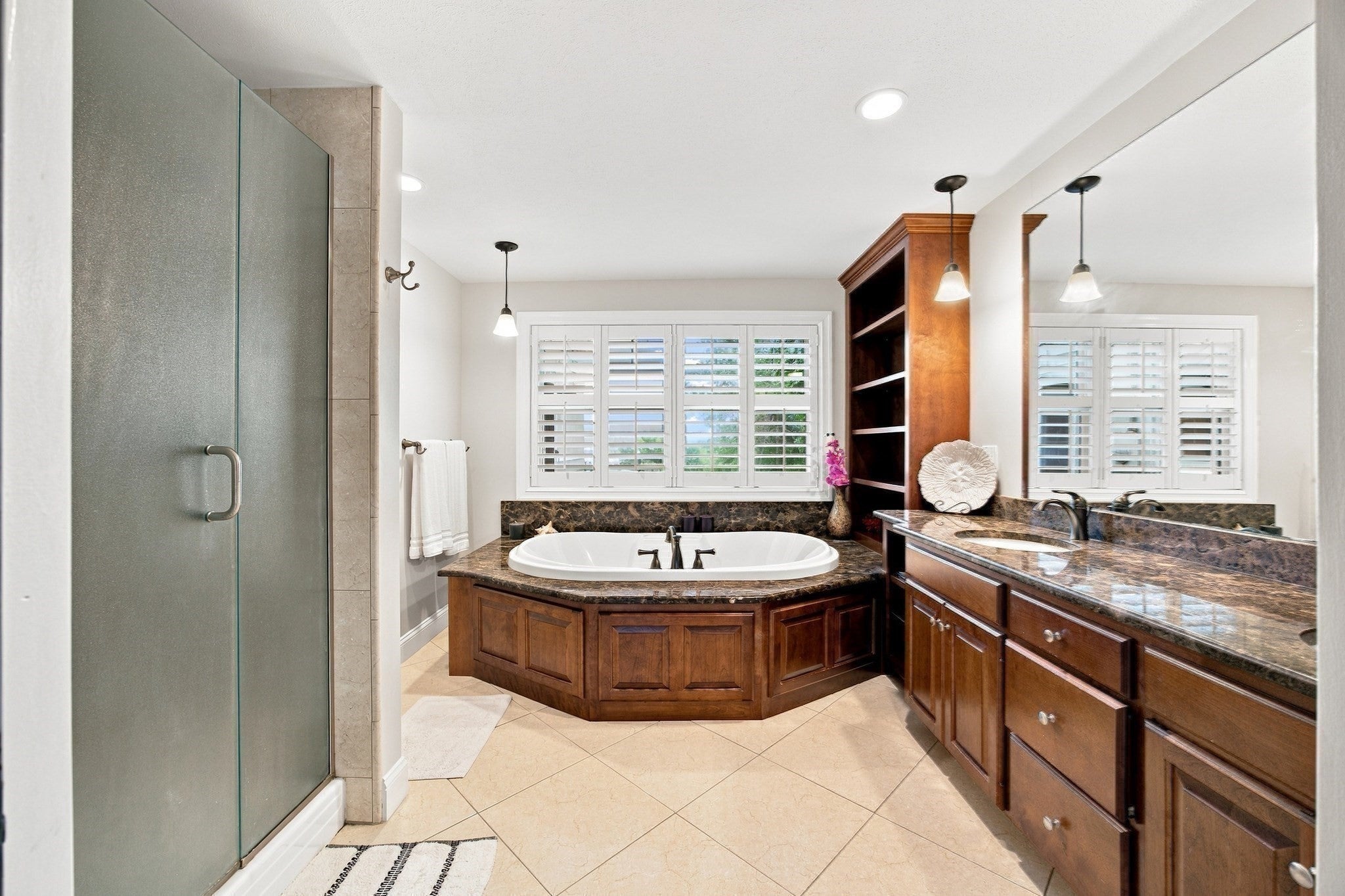 597 Hall Hill Rd, Somers, CT, 597 Hall Hill Rd, Somers, CT Photo #17