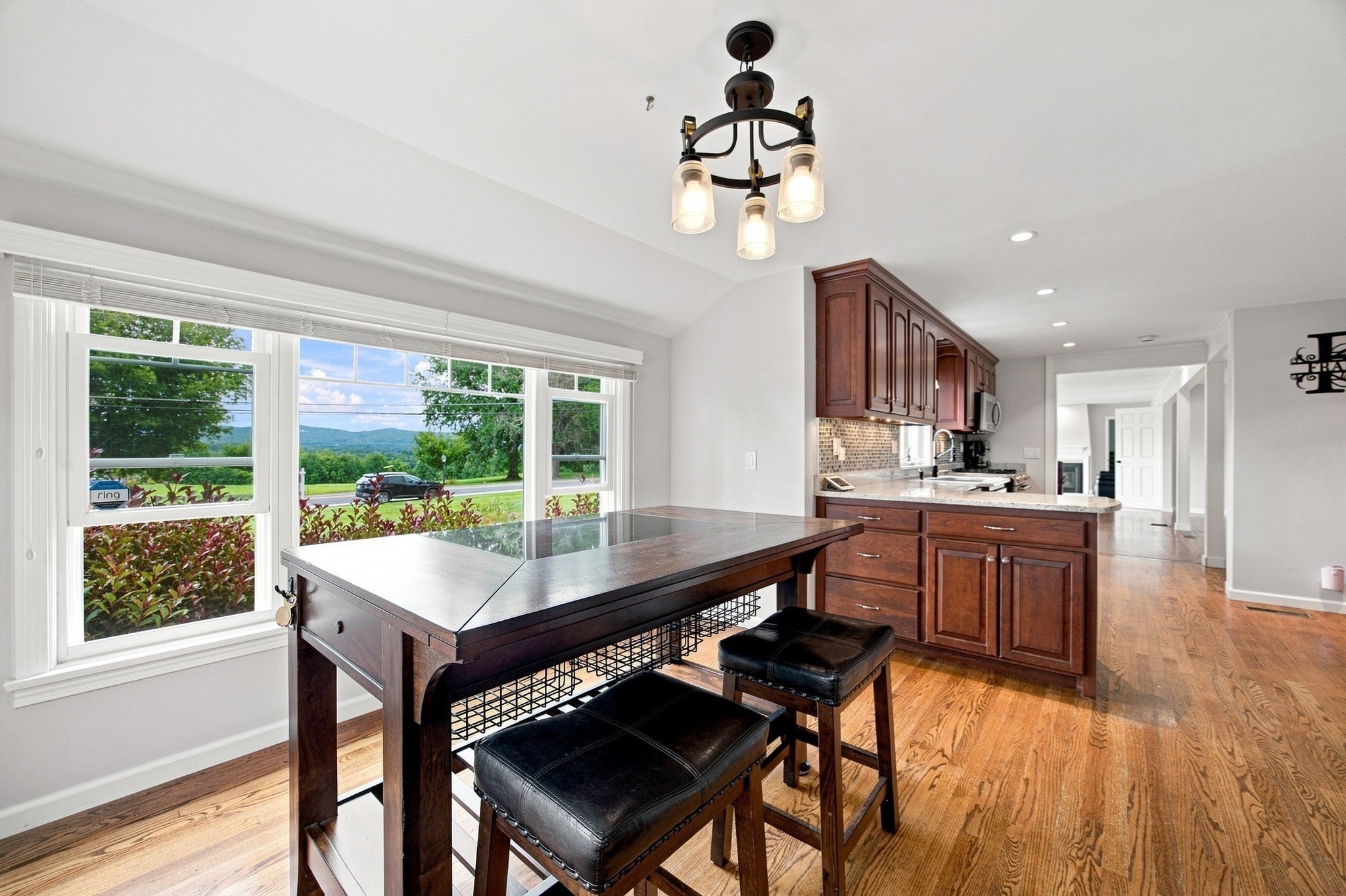597 Hall Hill Rd