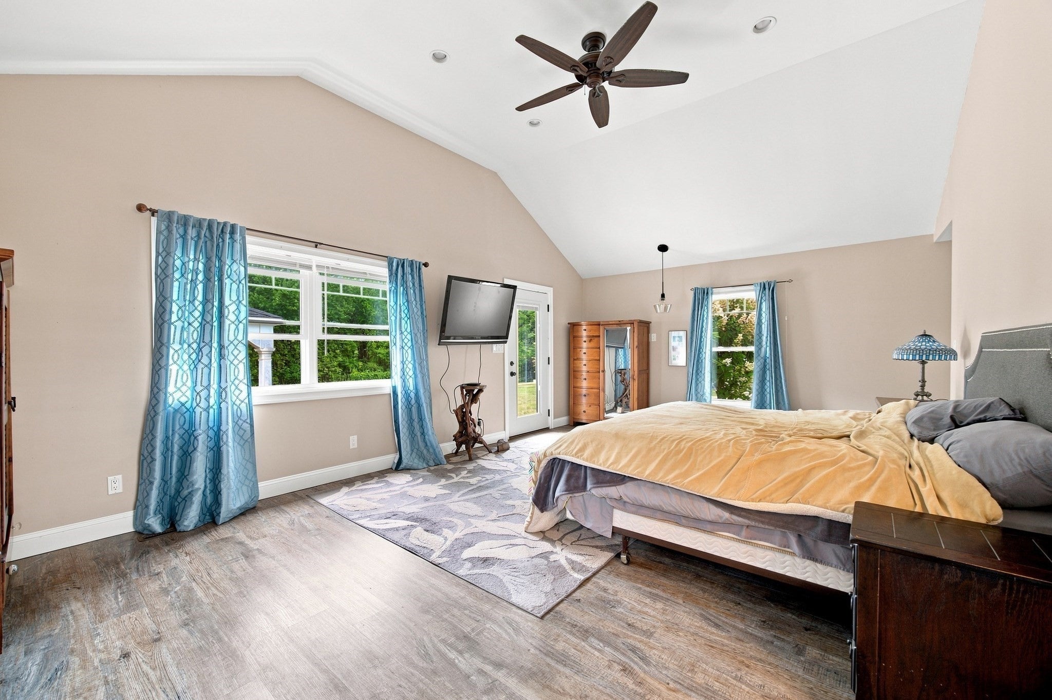 597 Hall Hill Rd, Somers, CT, 597 Hall Hill Rd, Somers, CT Photo #16