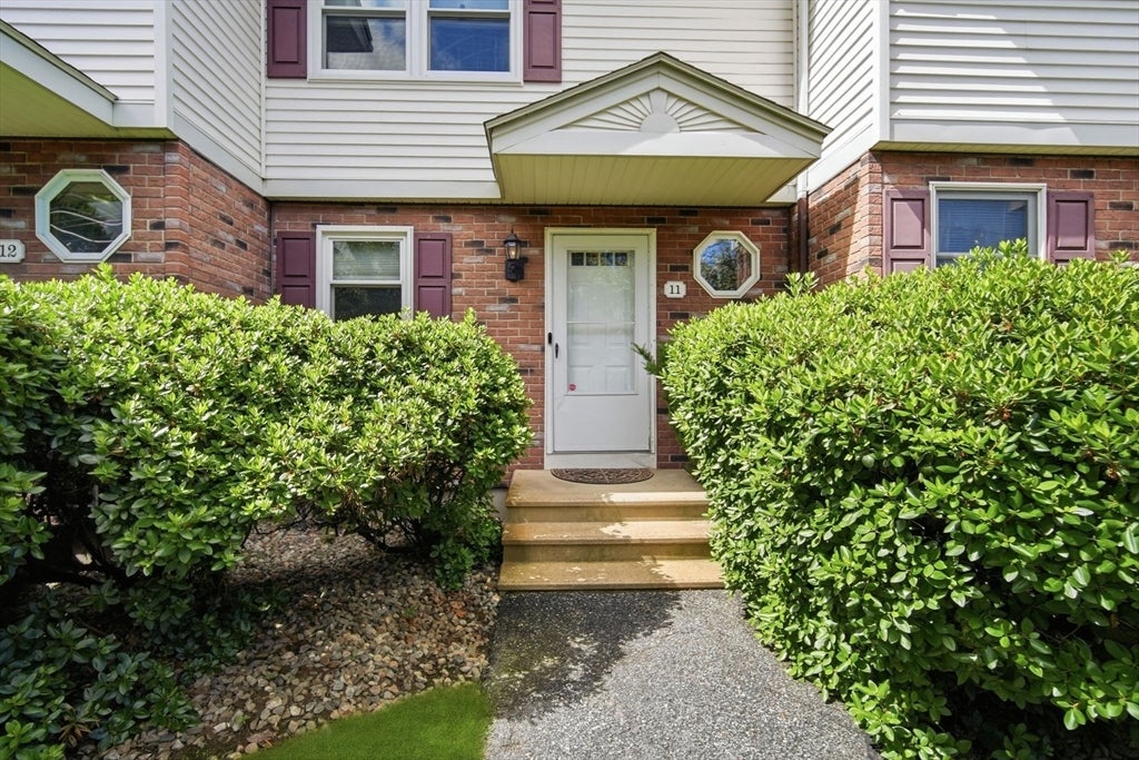 55 Empire St 11