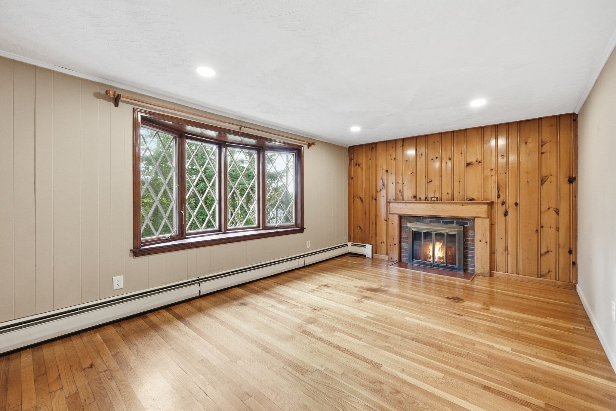 28 Spring Rd