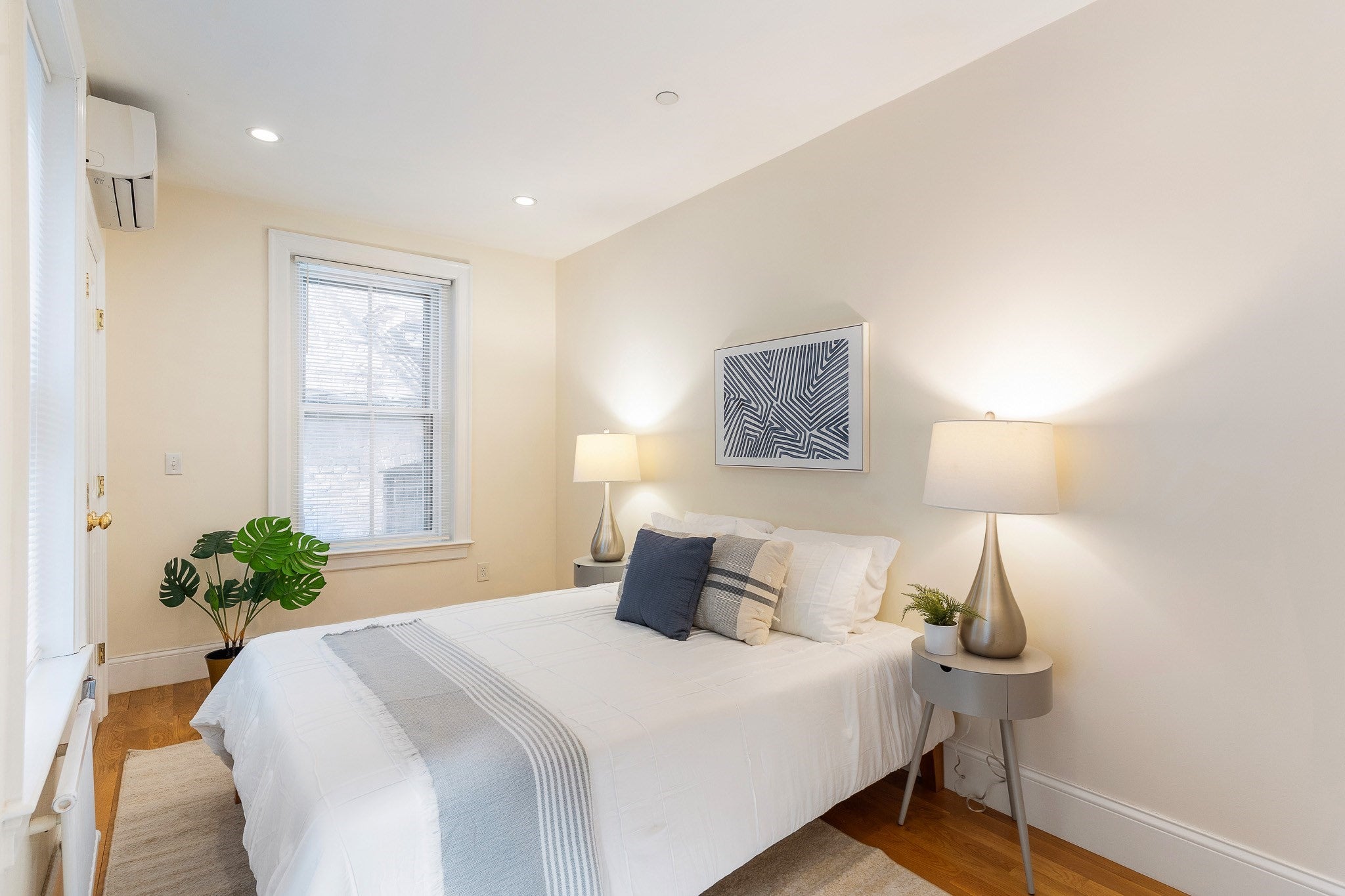20 Joy St #1, Boston, MA Photo #17