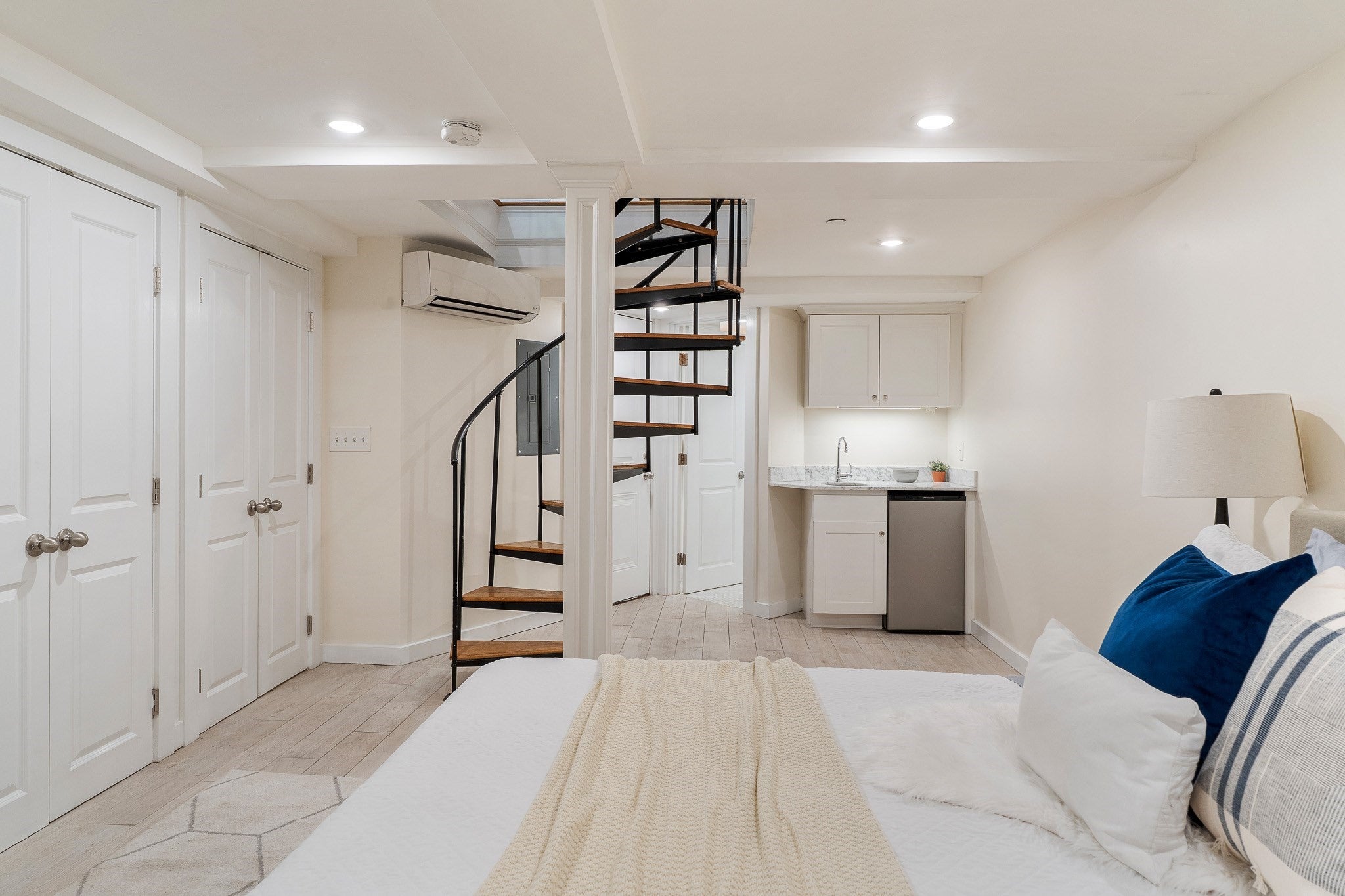 20 Joy St #1, Boston, MA Photo #20