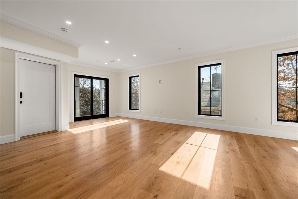 34 Vinton Street 1