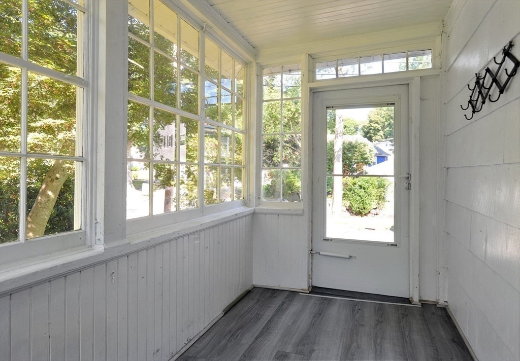 66 Ferncroft Rd, Milton, MA Photo #4