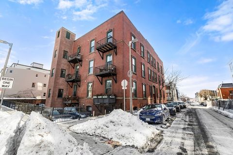 Photo of 125 B St #1D, Boston, MA 02127 (MLS # 73475078)