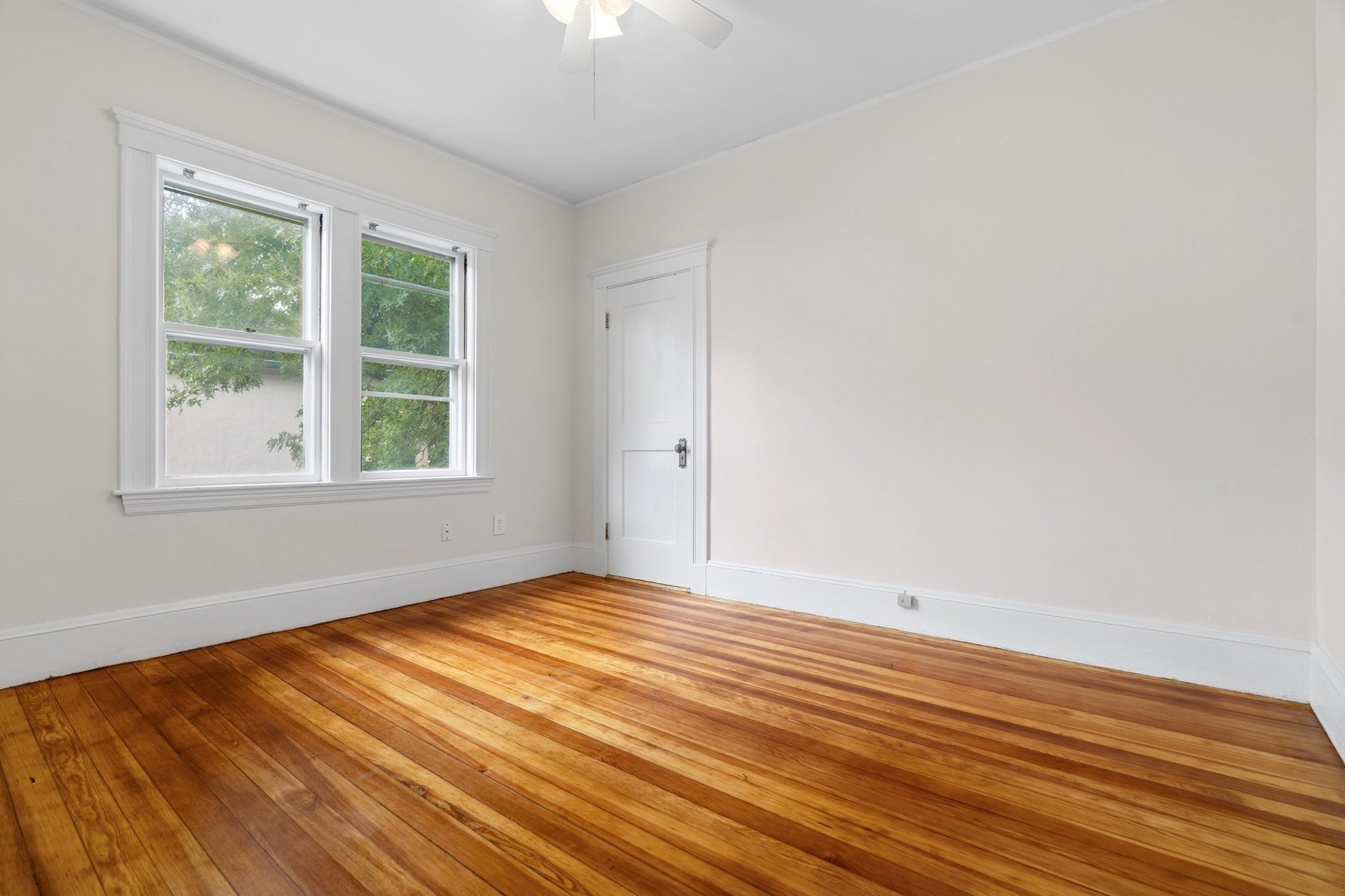 39 Harlow St #1, Arlington, MA Photo #15