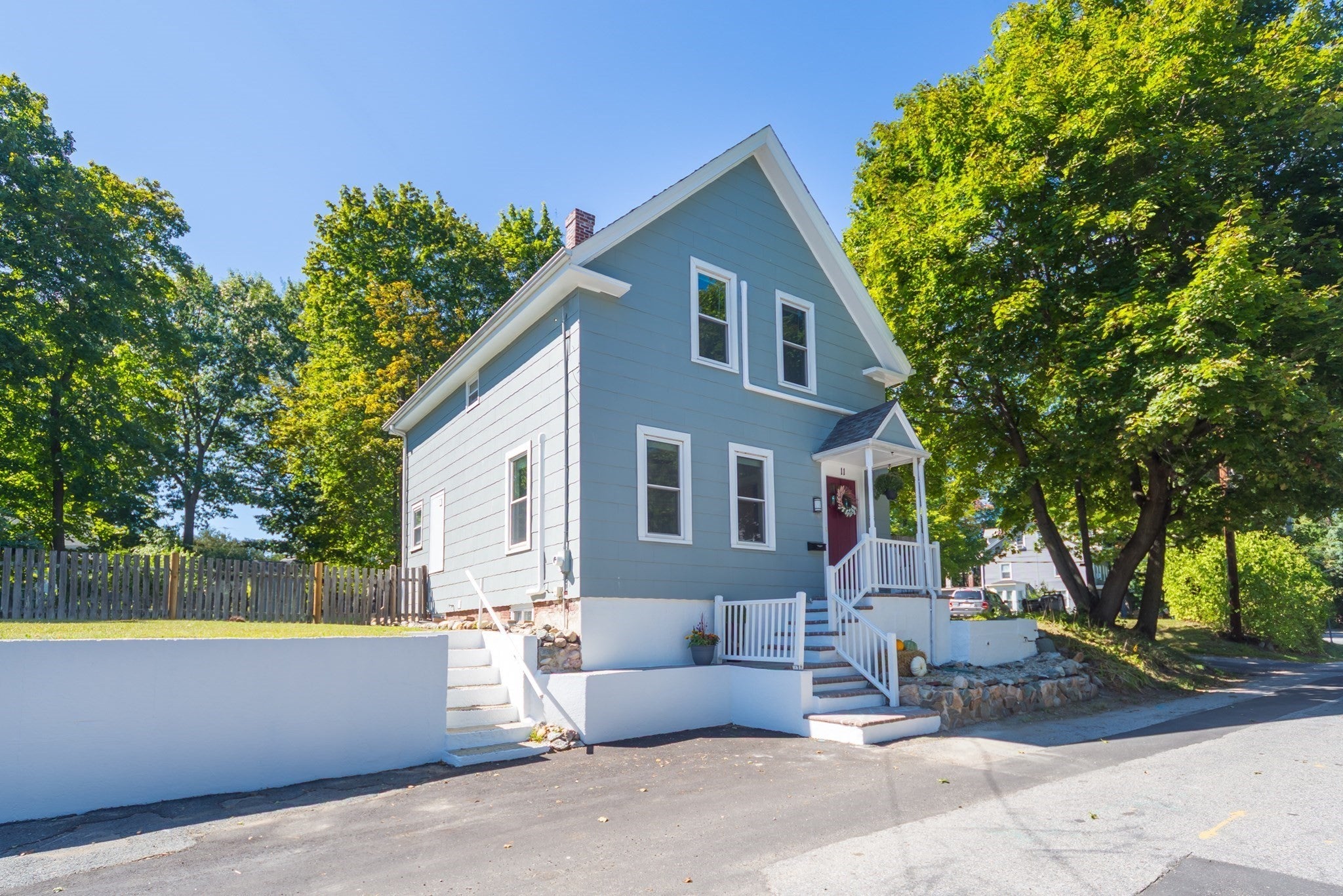 11 Purchase Street