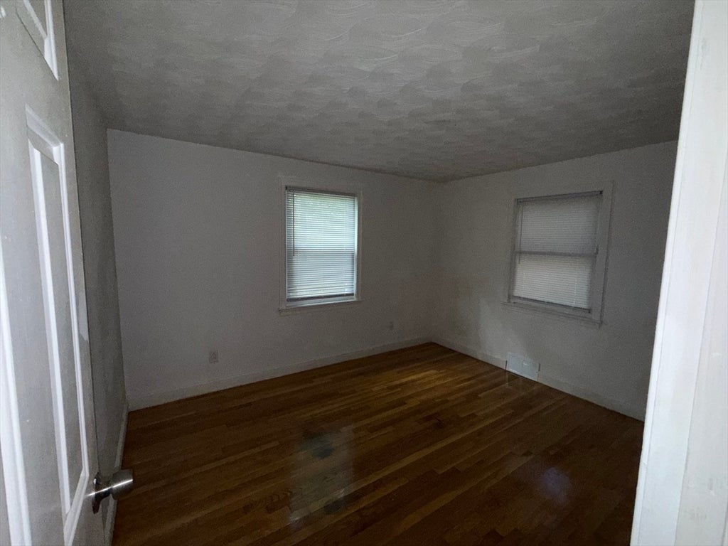 266 Lowell St, Wilmington, MA, 266 Lowell St, Wilmington, MA Photo #7