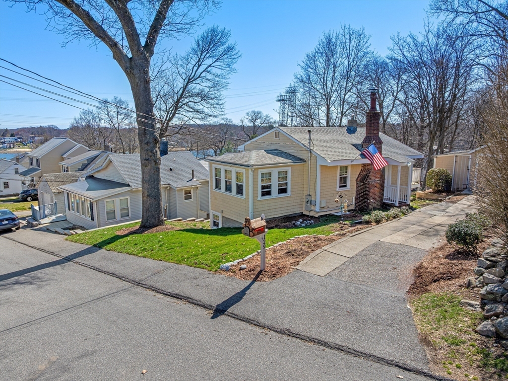 129 Audubon Ave