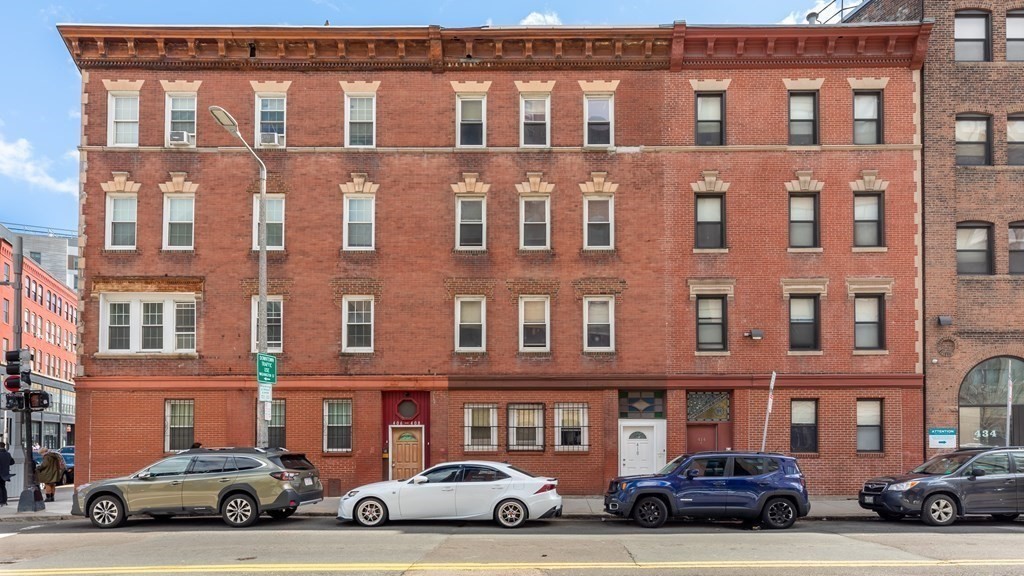 410-412 Harrison Ave