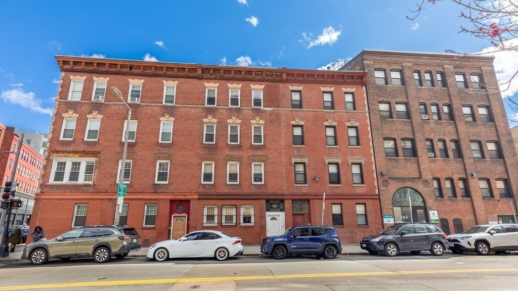 410-412 Harrison Ave