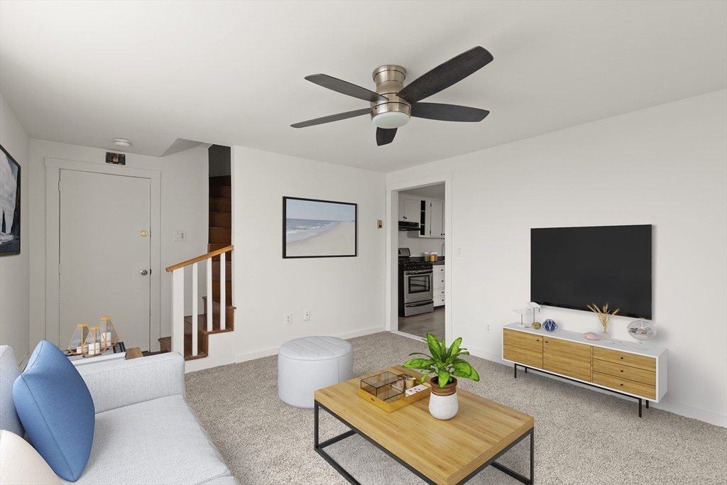 22 Taylor St 1
