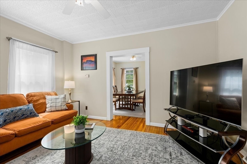 217 Cordaville Rd
