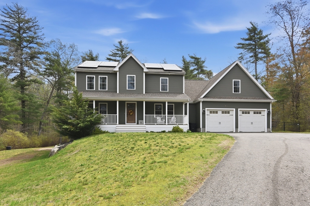 32-1/2 E Howland Rd