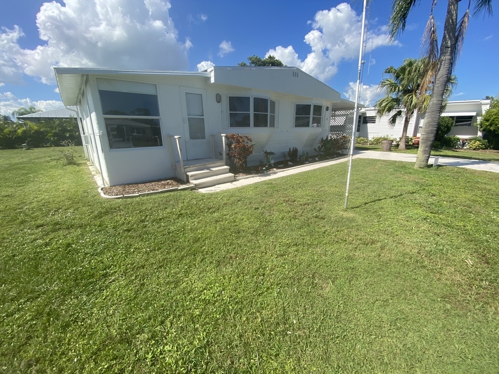 9 Se Valencia Lane