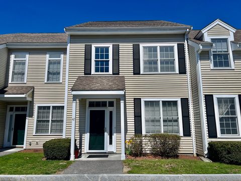 Photo of 42 Evergreen Cir #42, Canton, MA 02021 (MLS # 73495510)